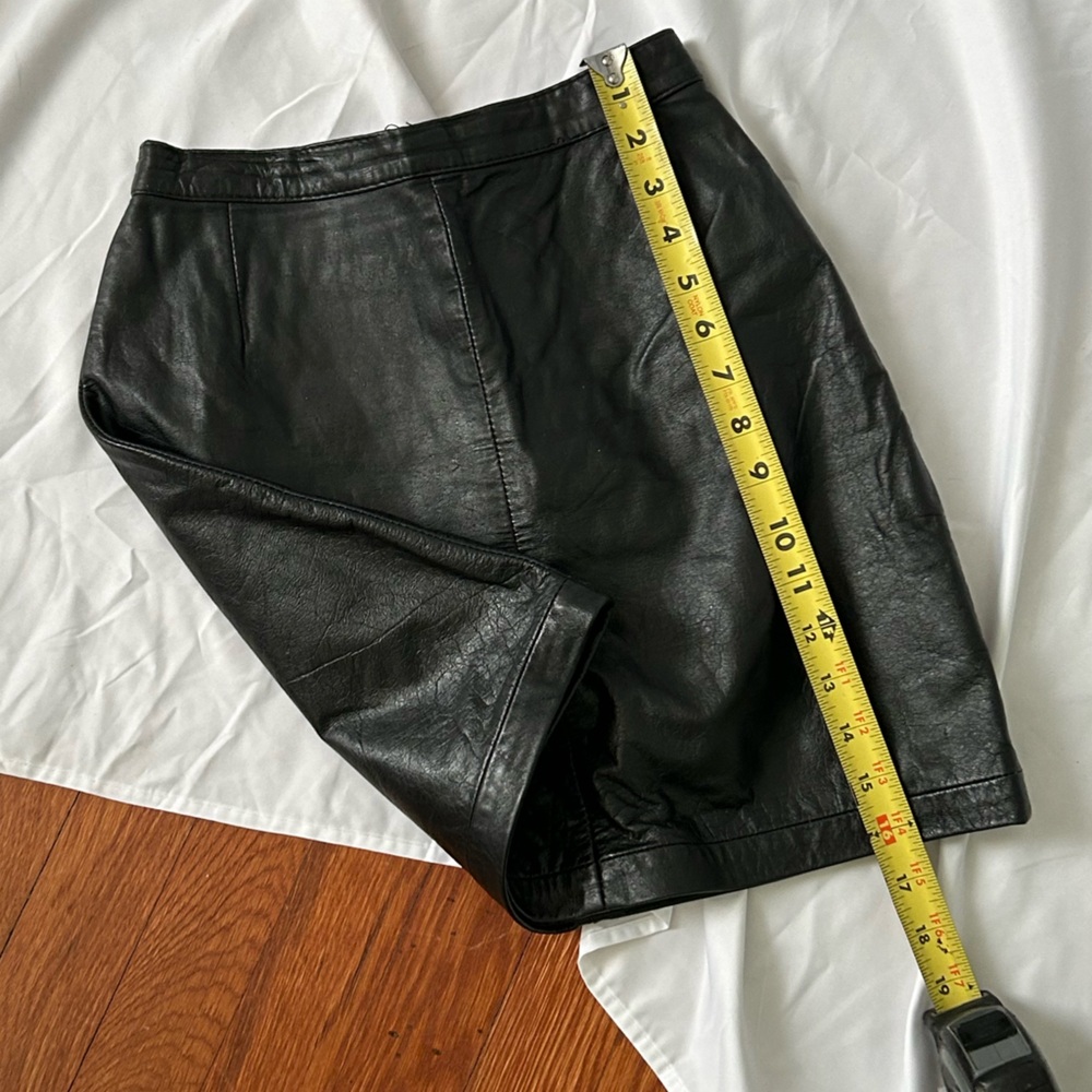 Vintage Black Leather Mini Skirt - Picture 2 of 6